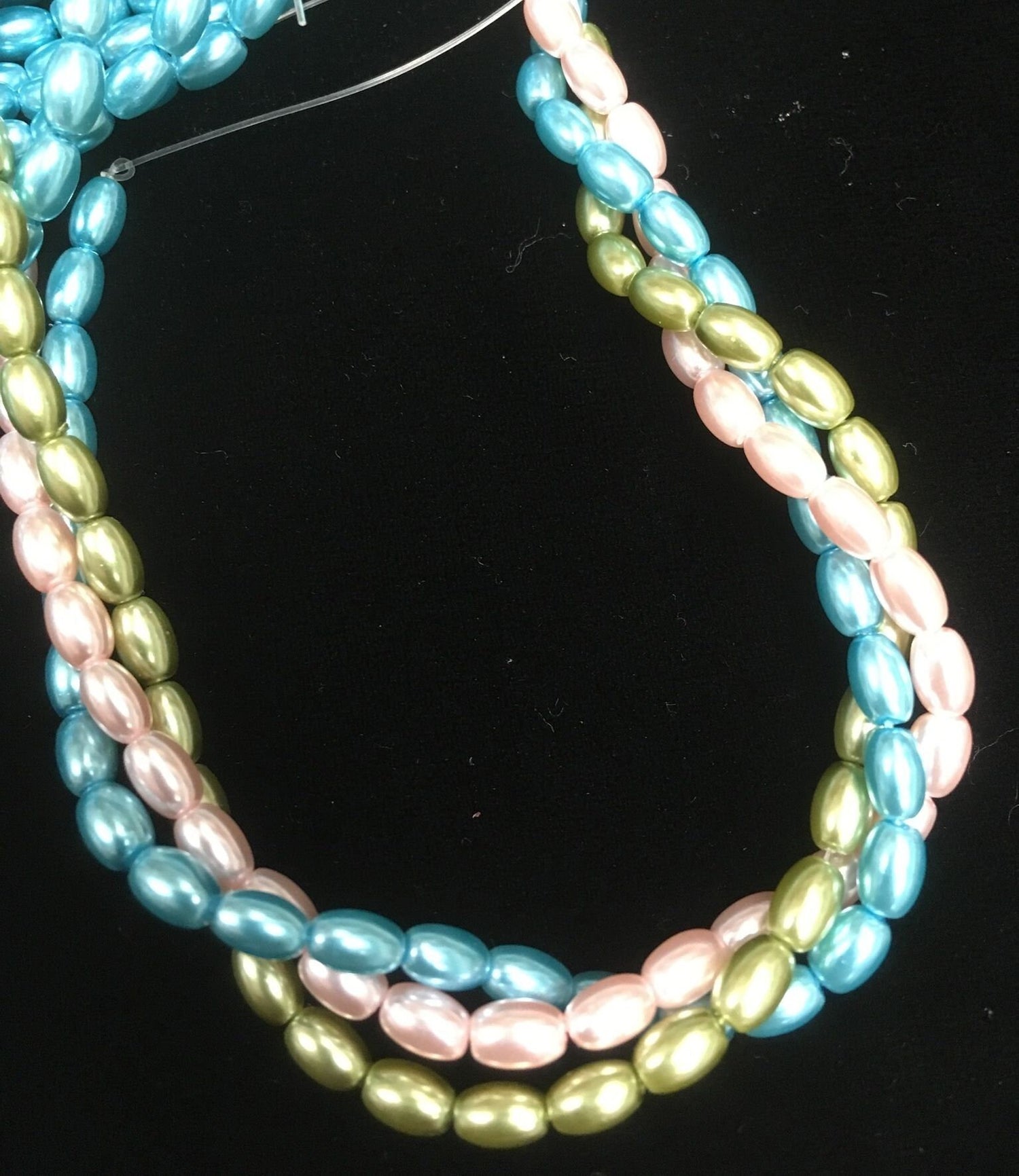 Glass Rice Pearl 6x4mm 3-strands "Spring Time"