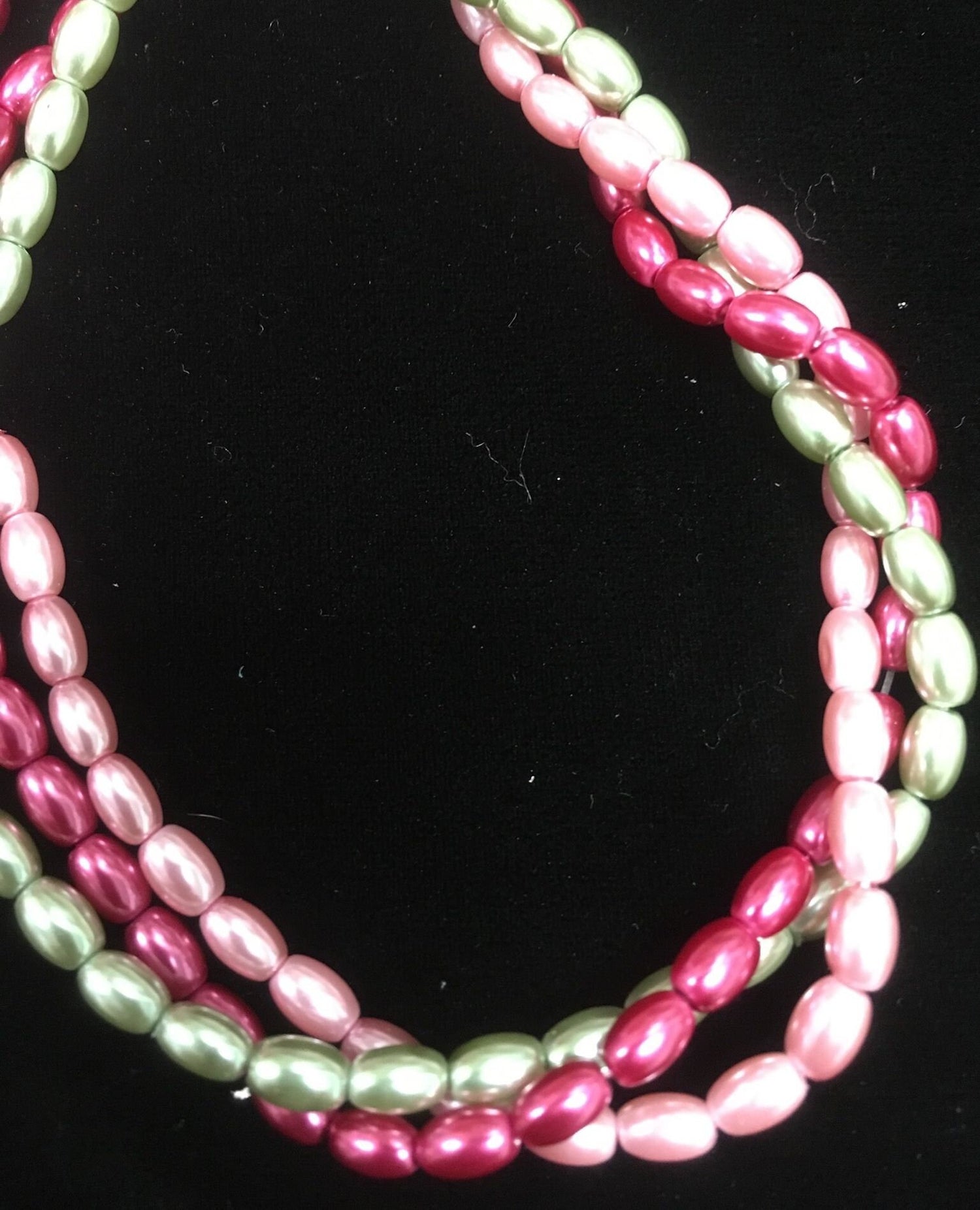 Glass Rice Pearl 6x4mm 3-strands "Rose Garden"