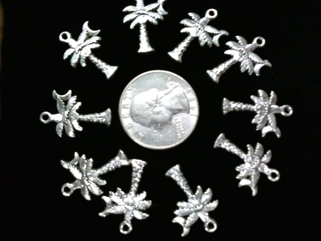 palmetto tree & moon charm 40 pc/8.90 and 10 pc/3.50