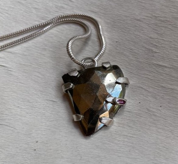 SILVERSMITHING - PRONGED PENDANT