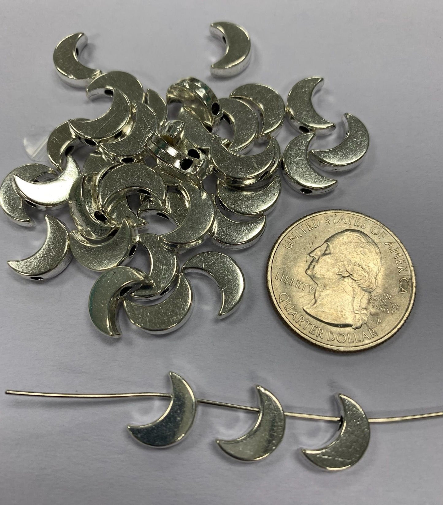 Zinc based Alloy Crescent Moon bead, 11x8mm, 50 pieces