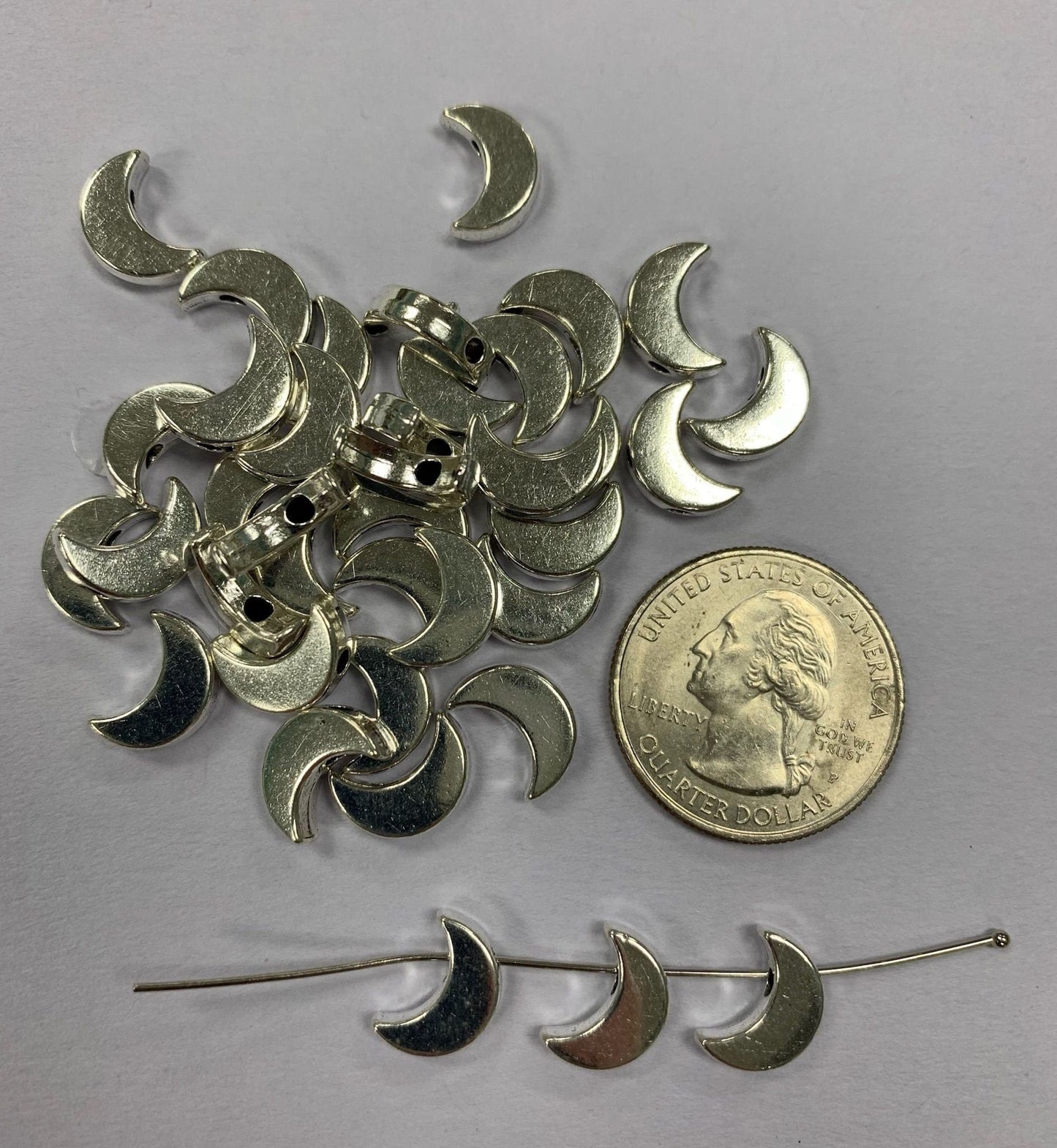 Zinc based Alloy Crescent Moon bead, 11x8mm, 50 pieces